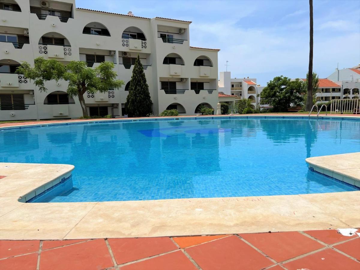 Appartement Albufeira Twins 2 With Pool By Homing Extérieur photo