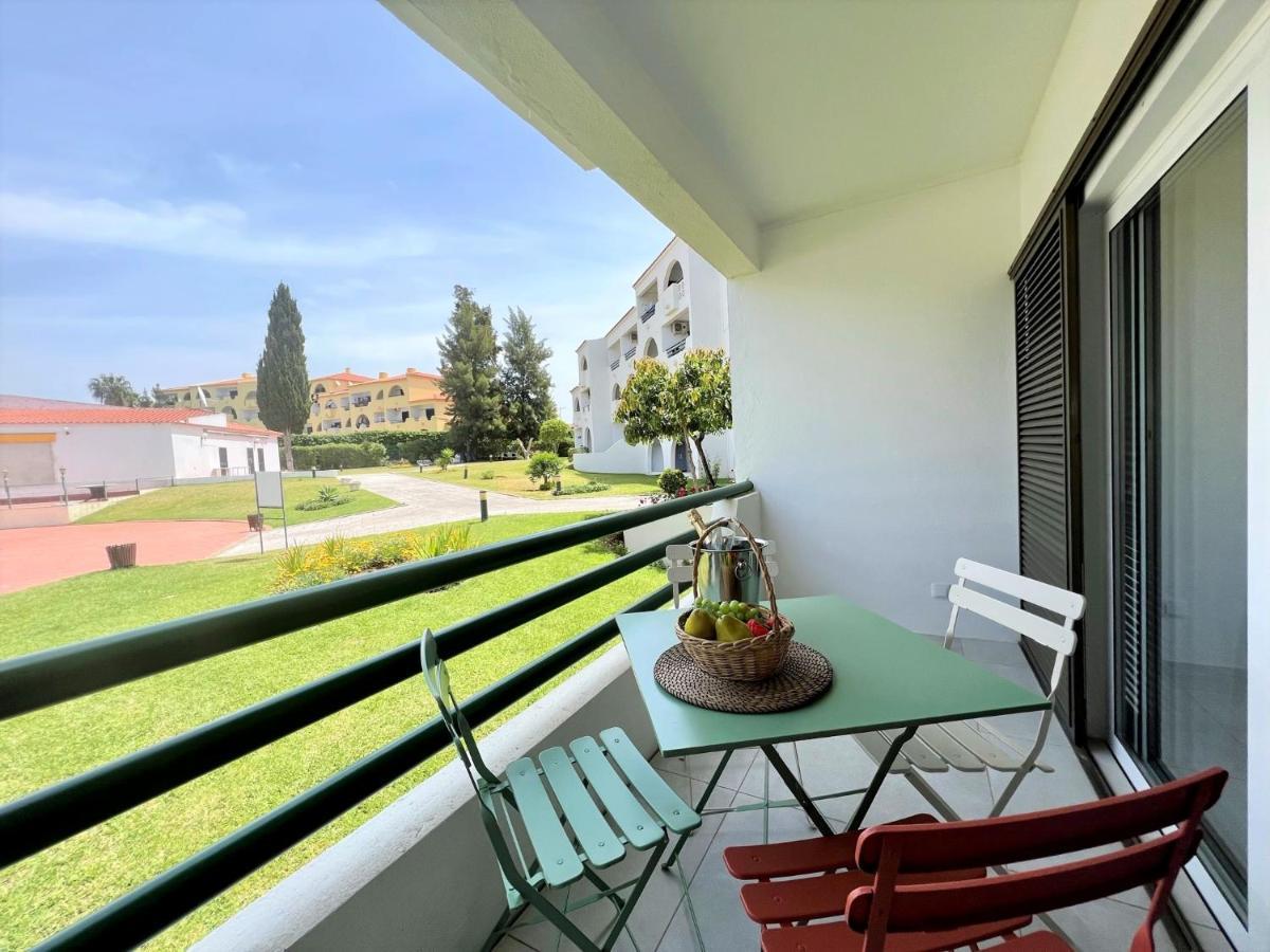 Appartement Albufeira Twins 2 With Pool By Homing Extérieur photo