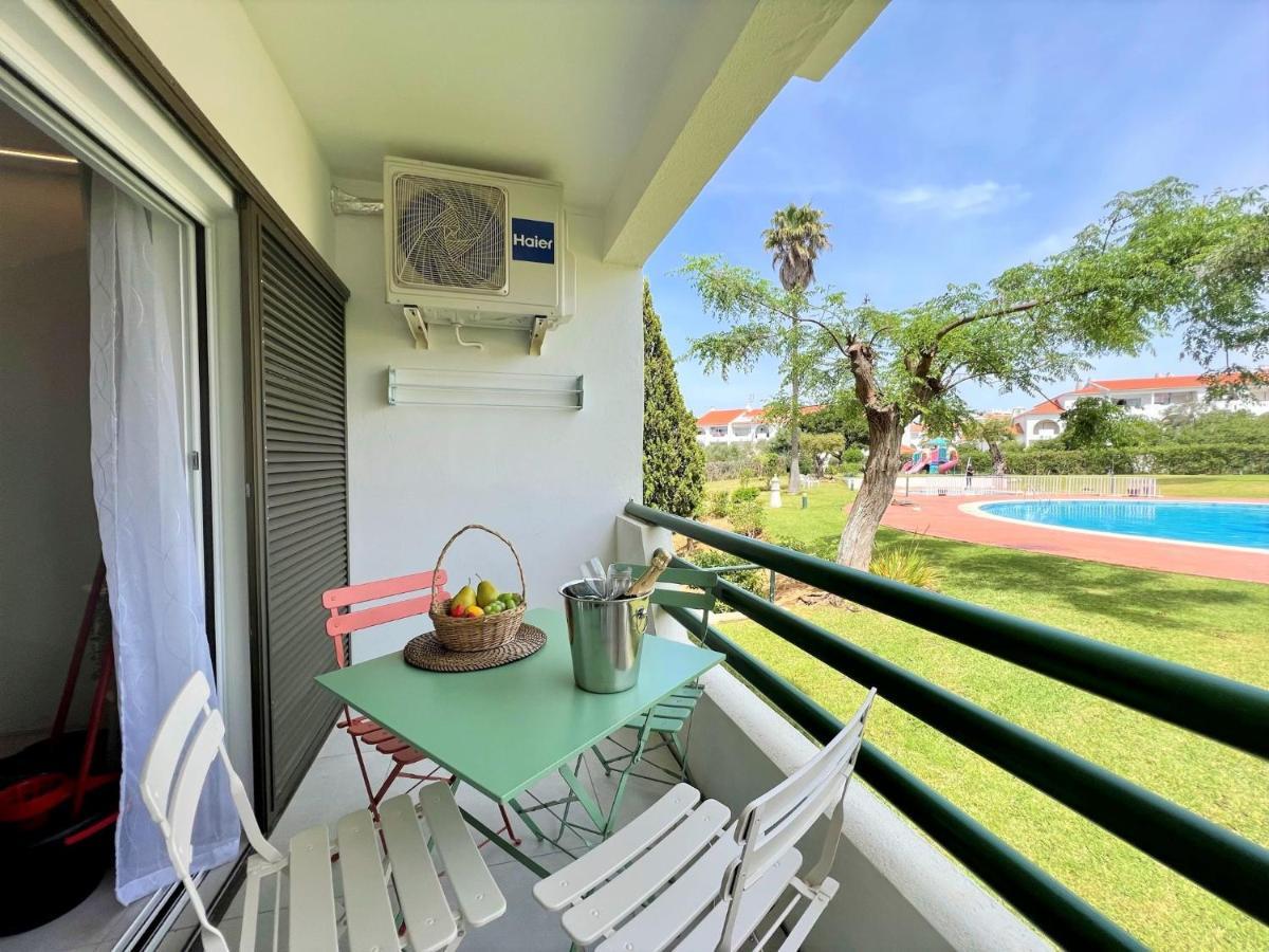 Appartement Albufeira Twins 2 With Pool By Homing Extérieur photo